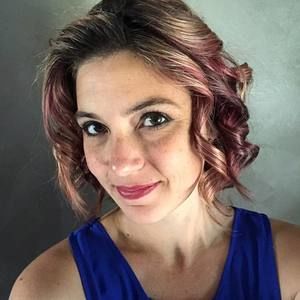 Meet your Posher, Crystal